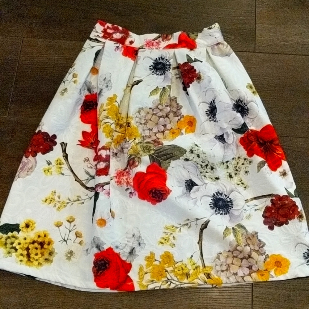 Floral A Line Prodotto Skirt Red Yellow Purple Small
